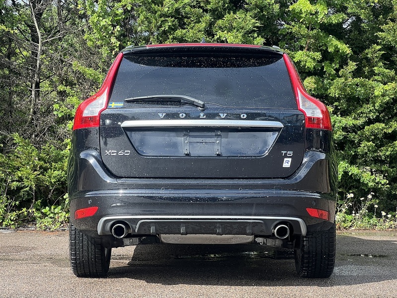 Volvo Xc60 T5 R-Design - U12000