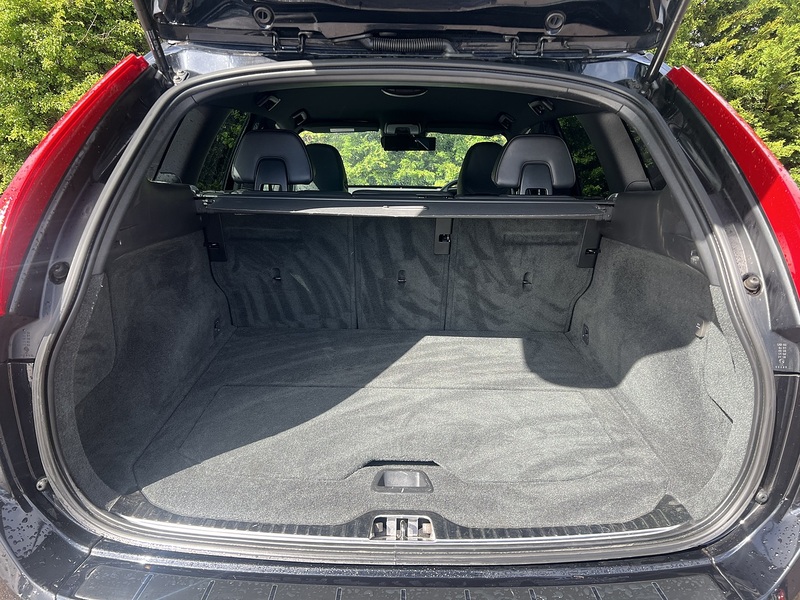 Volvo Xc60 T5 R-Design - U12000