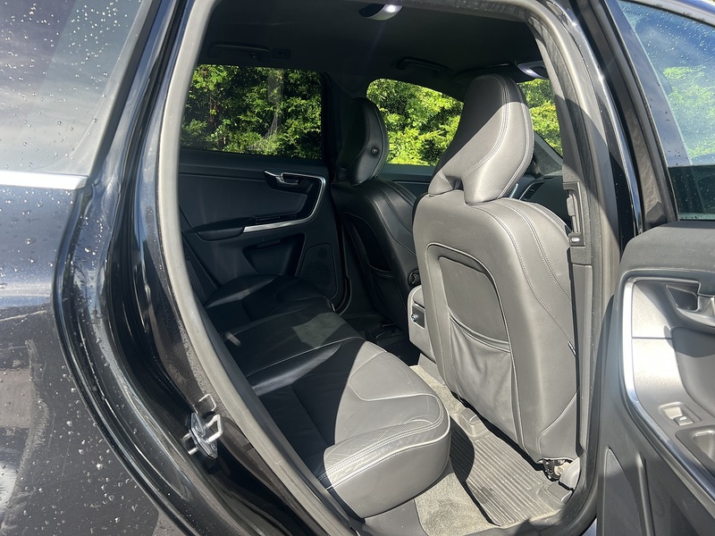 Volvo Xc60 T5 R-Design - U12000