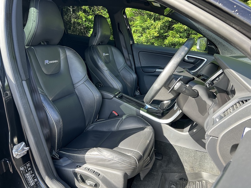 Volvo Xc60 T5 R-Design - U12000