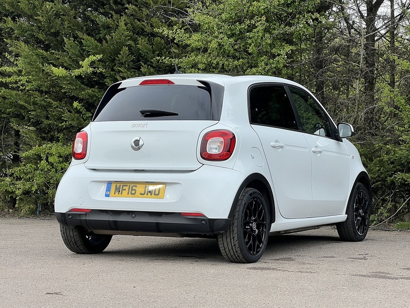 Smart forfour Edition White - U12001