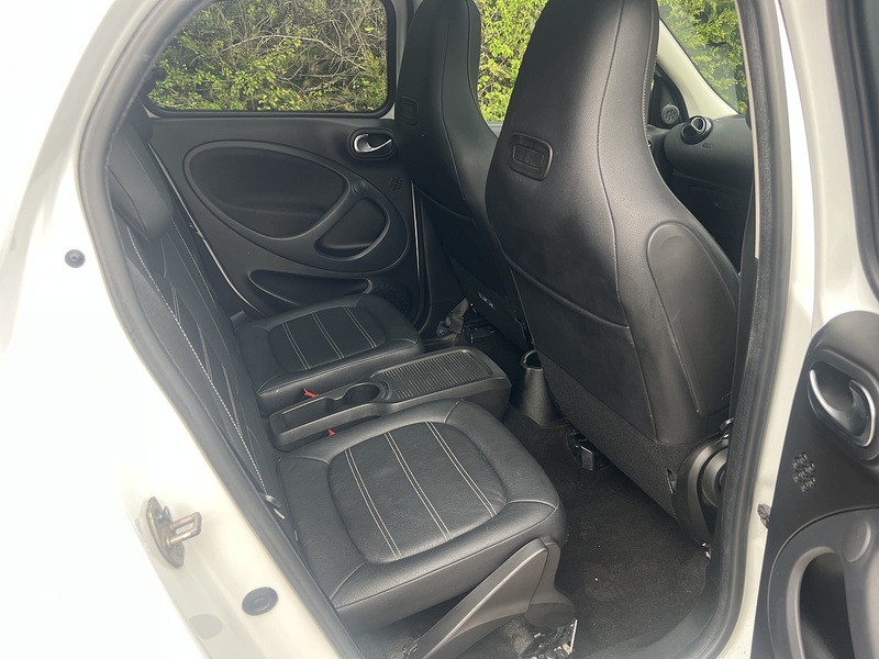 Smart forfour Edition White - U12001