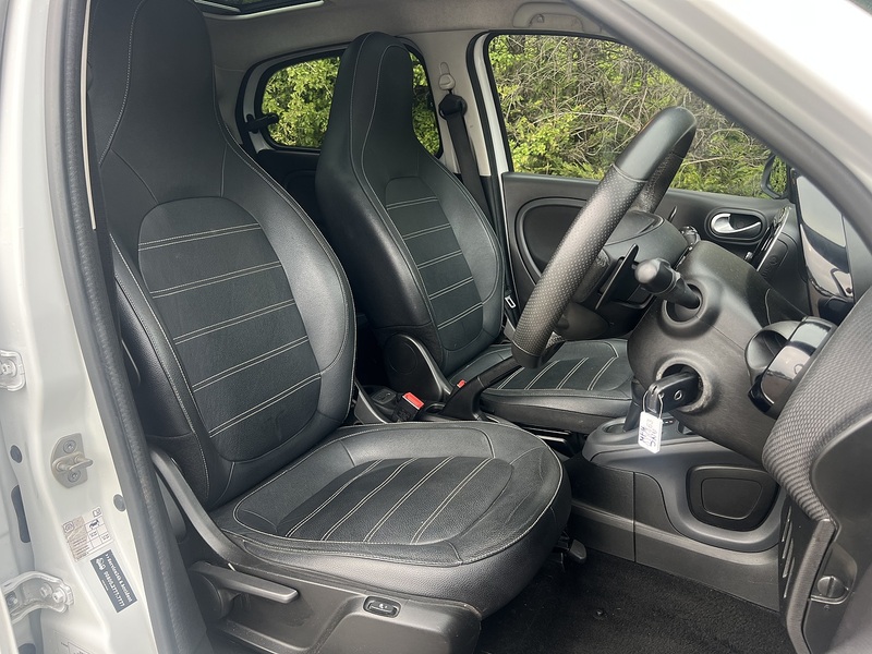 Smart forfour Edition White - U12001