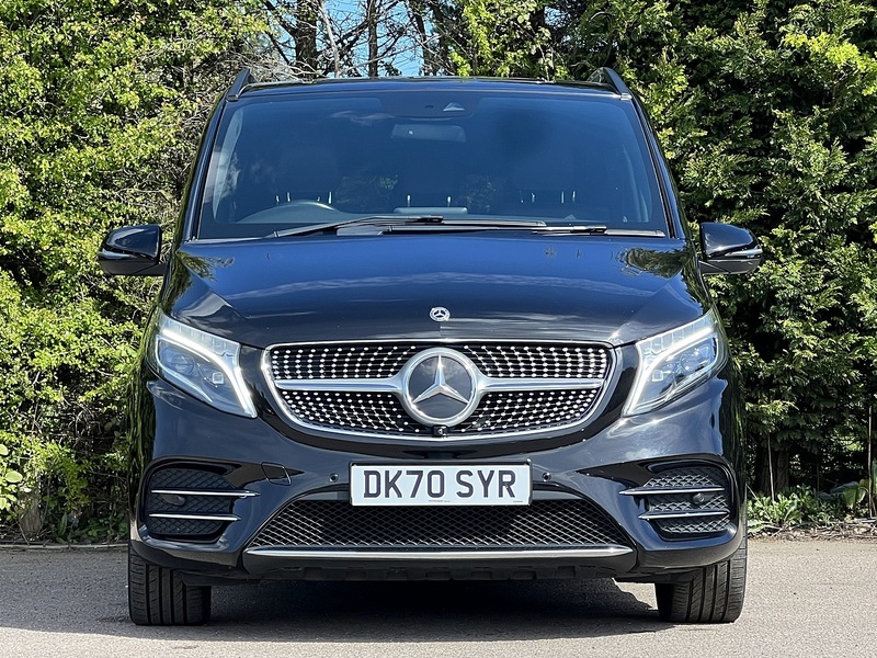 Mercedes-Benz V Class V220d AMG Line - U12005