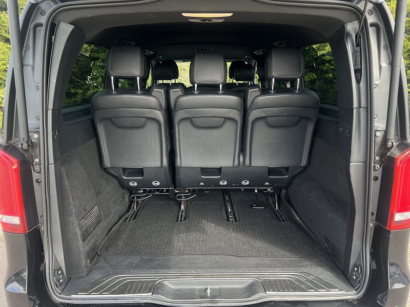 Mercedes-Benz V Class V220d AMG Line - U12005