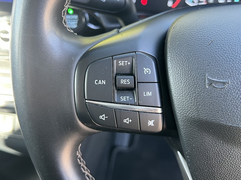 Ford Fiesta T EcoBoost MHEV Titanium - U12021