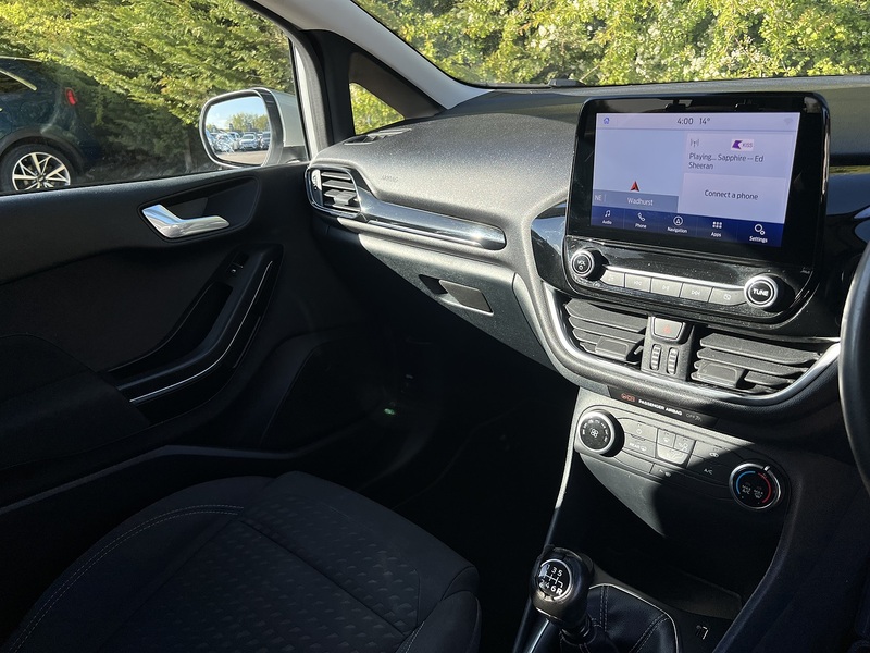 Ford Fiesta T EcoBoost MHEV Titanium - U12021