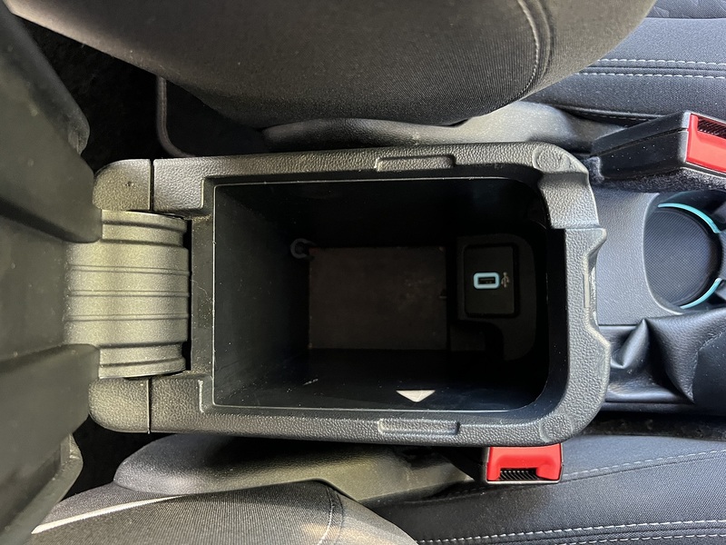 Ford Fiesta T EcoBoost MHEV Titanium - U12021