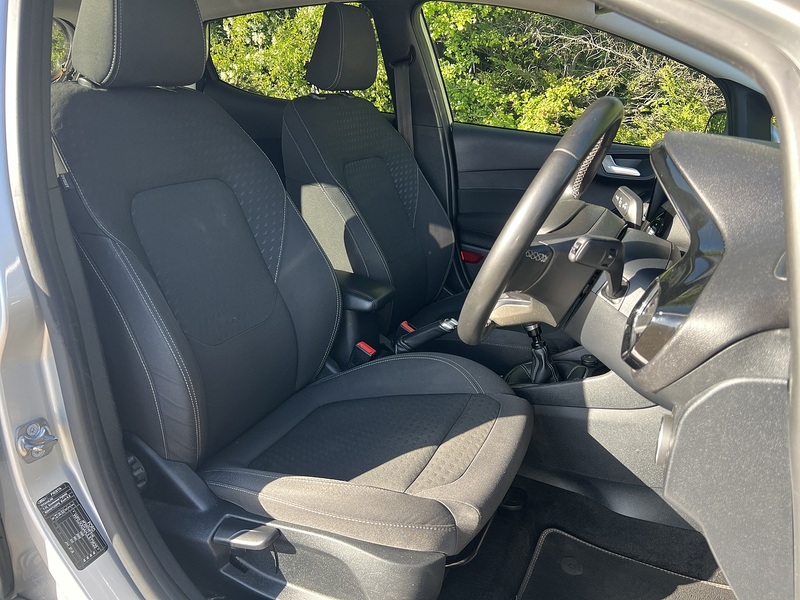 Ford Fiesta T EcoBoost MHEV Titanium - U12021