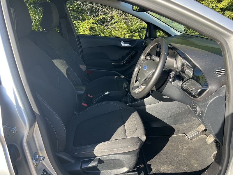 Ford Fiesta T EcoBoost MHEV Titanium - U12021