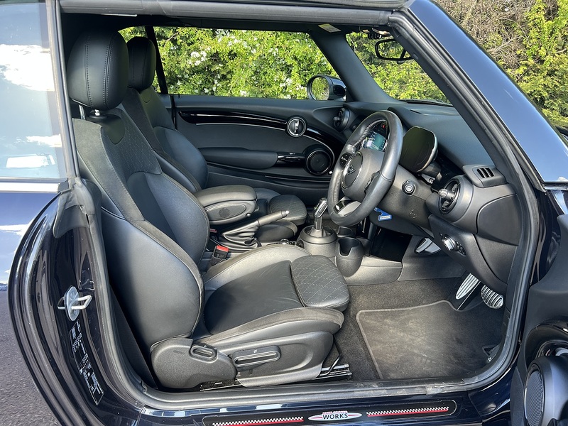 MINI Convertible Cooper Sport - U12022