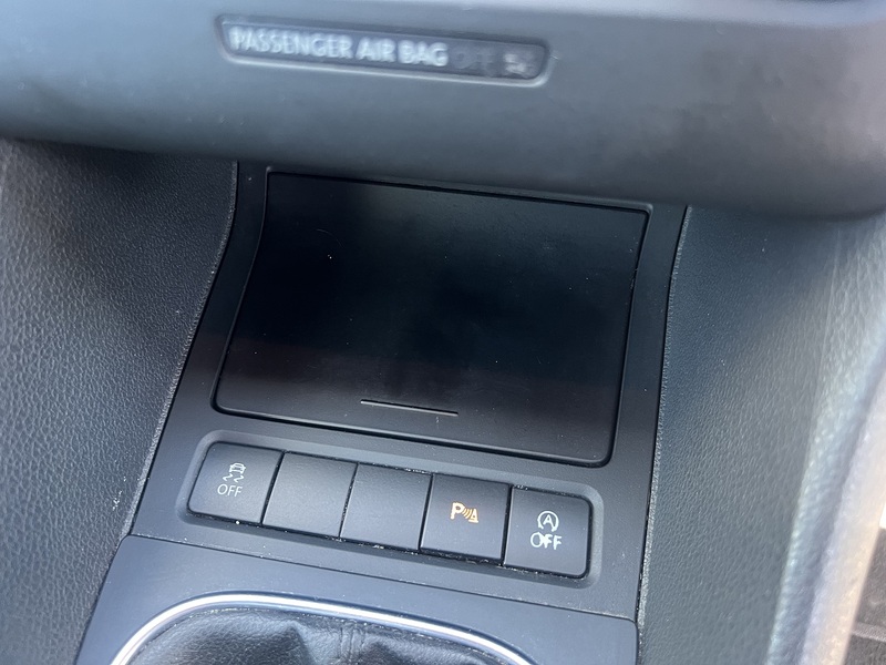 Volkswagen Golf TDI BlueMotion Tech SE - U12031