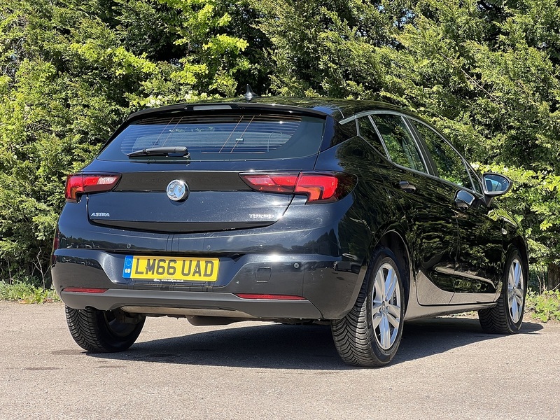 Vauxhall Astra i Turbo Tech Line - U12064