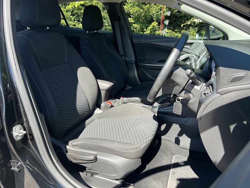 Vauxhall Astra i Turbo Tech Line - U12064