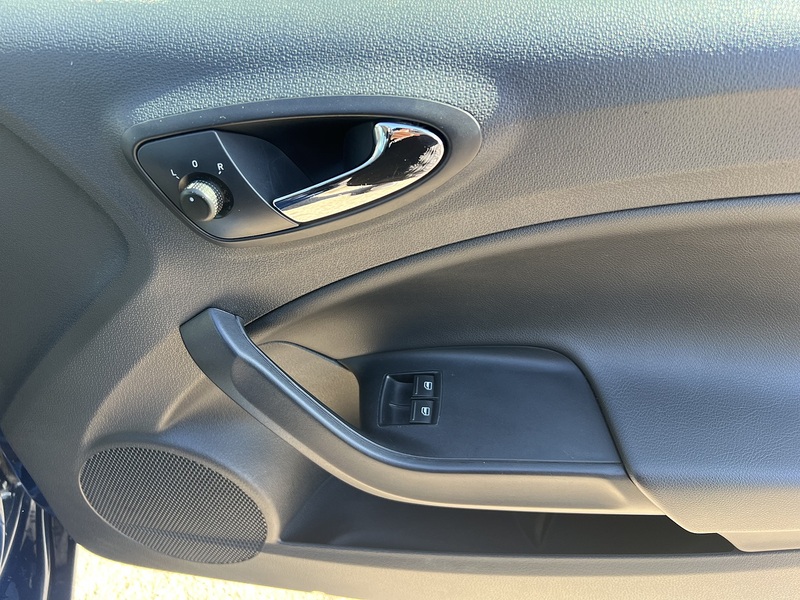 SEAT Ibiza TSI I TECH - U12071