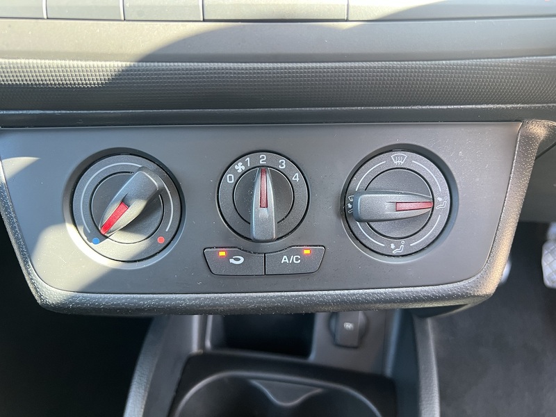 SEAT Ibiza TSI I TECH - U12071