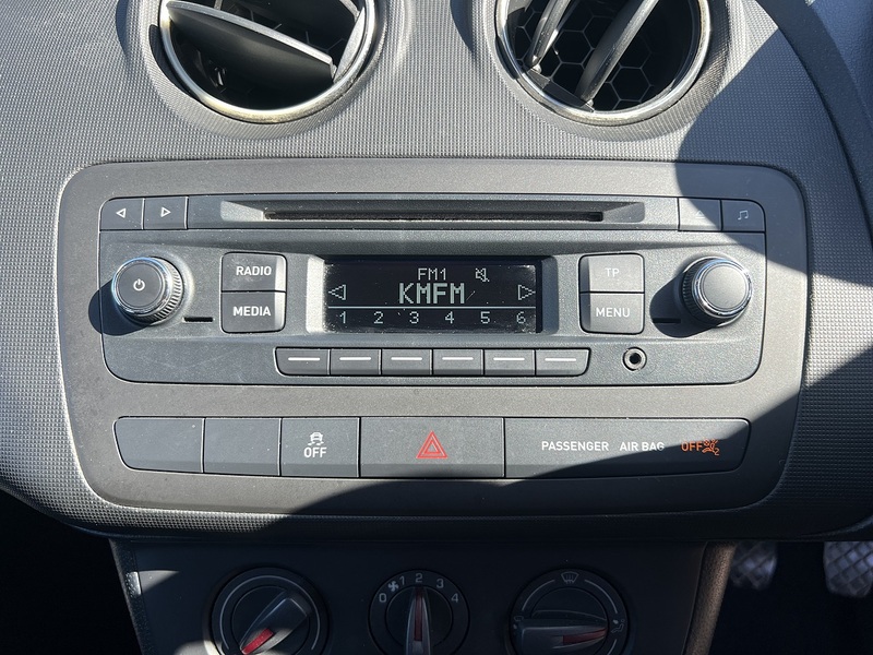 SEAT Ibiza TSI I TECH - U12071