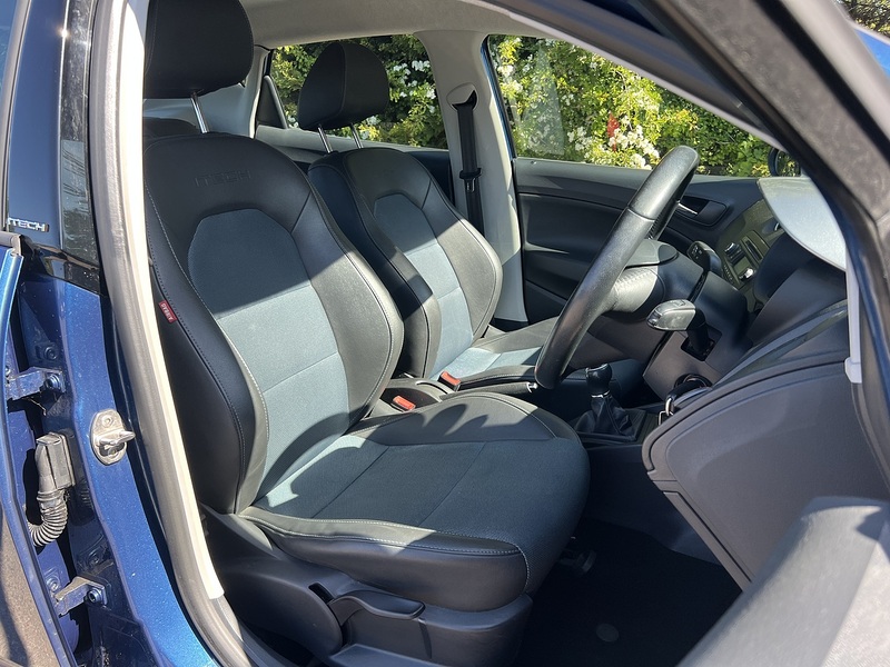 SEAT Ibiza TSI I TECH - U12071