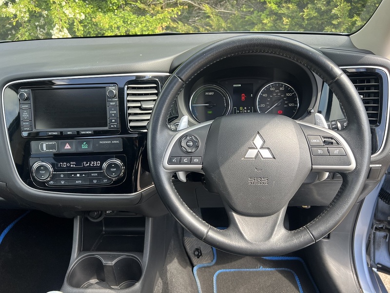 Mitsubishi Outlander h GX4h - U12074