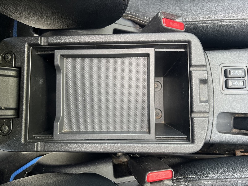Mitsubishi Outlander h GX4h - U12074