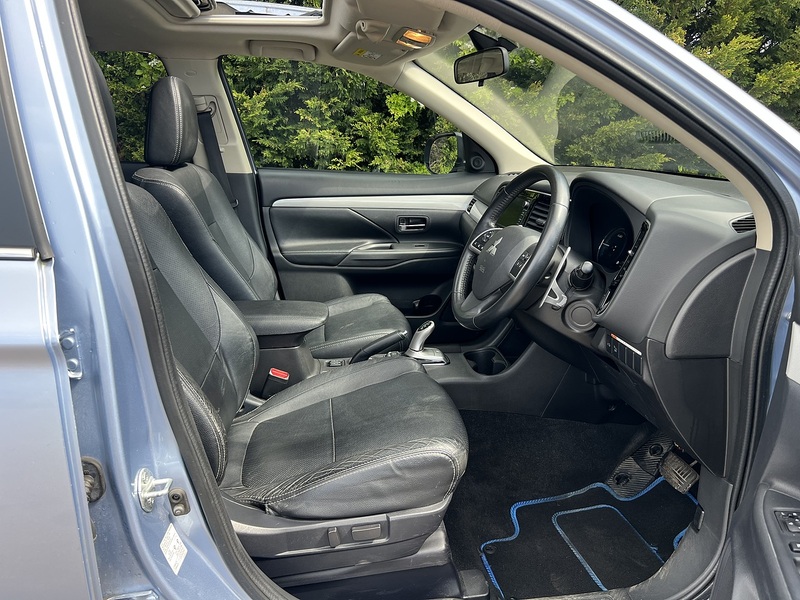 Mitsubishi Outlander h GX4h - U12074
