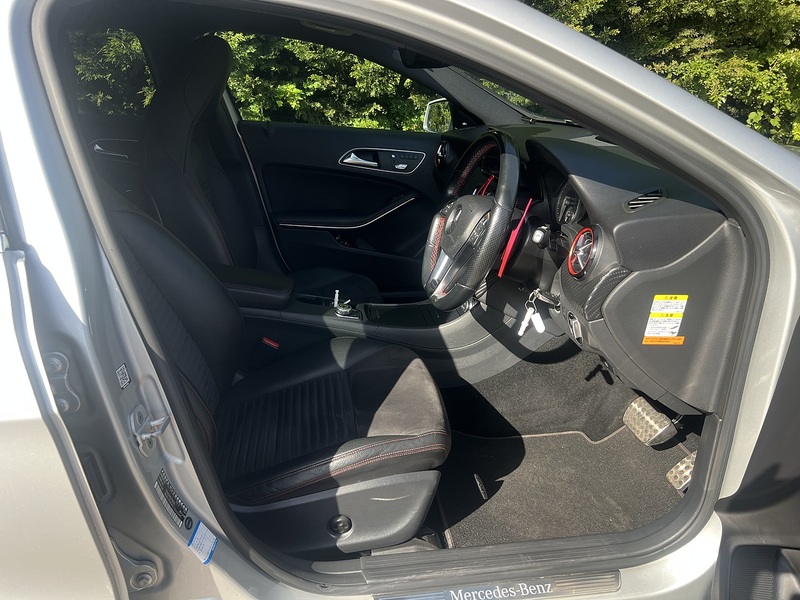Mercedes-Benz A-Class A250 Amg Sport 4Matic - U12076
