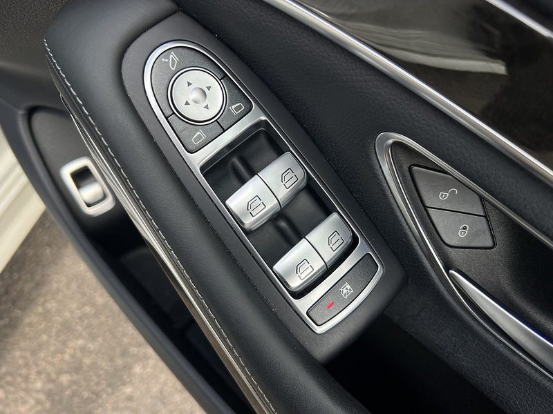 Mercedes-Benz S Class S 300 H Executive - U12077