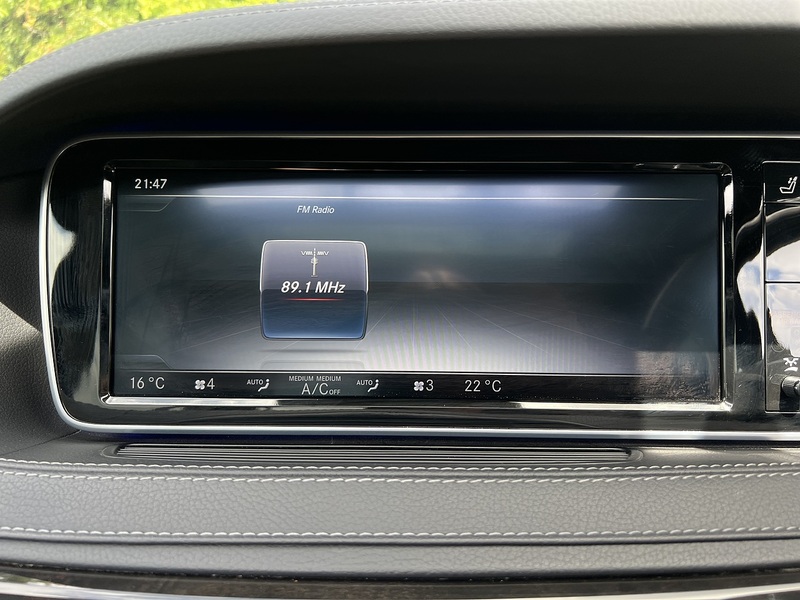 Mercedes-Benz S Class S 300 H Executive - U12077