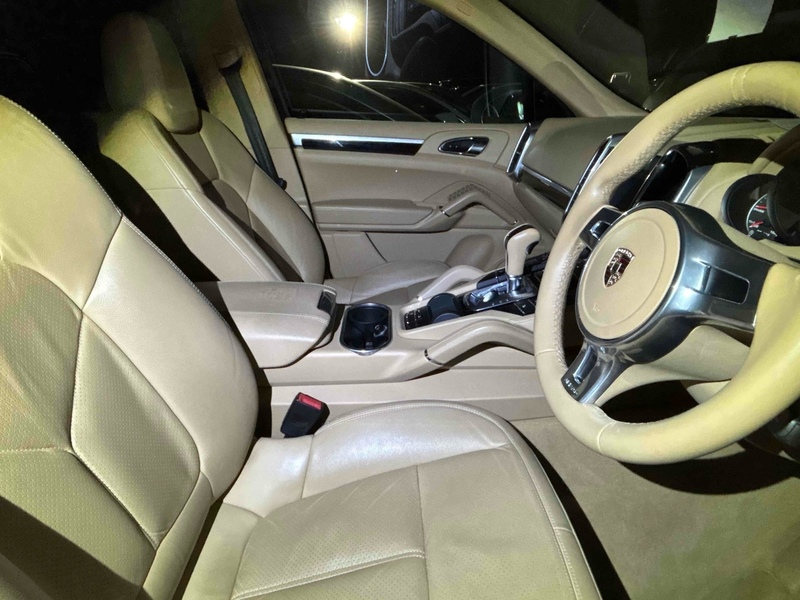 Porsche Cayenne S Hybrid Tiptronic S - U12078