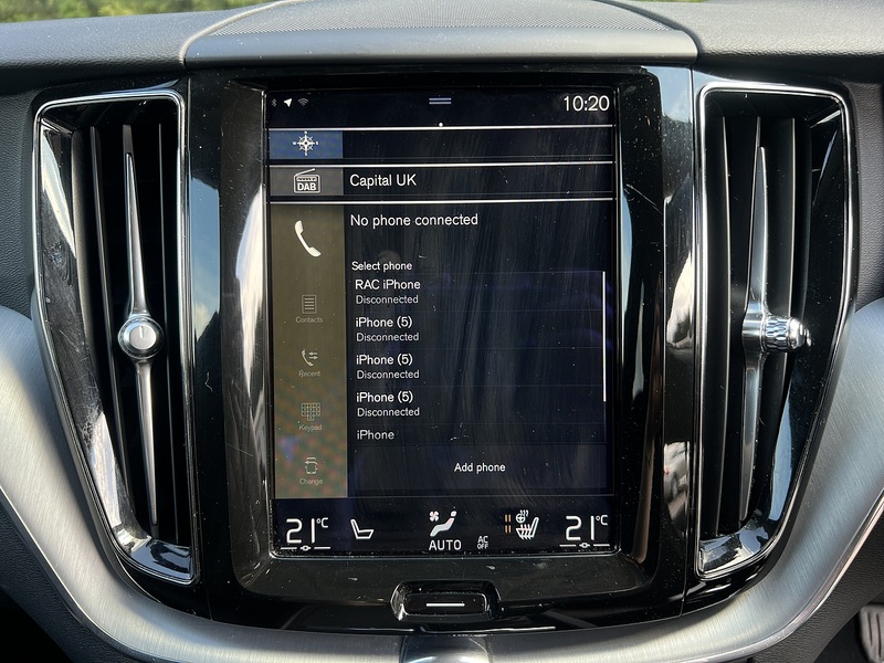 Volvo XC60 D4 Momentum Pro - U12117