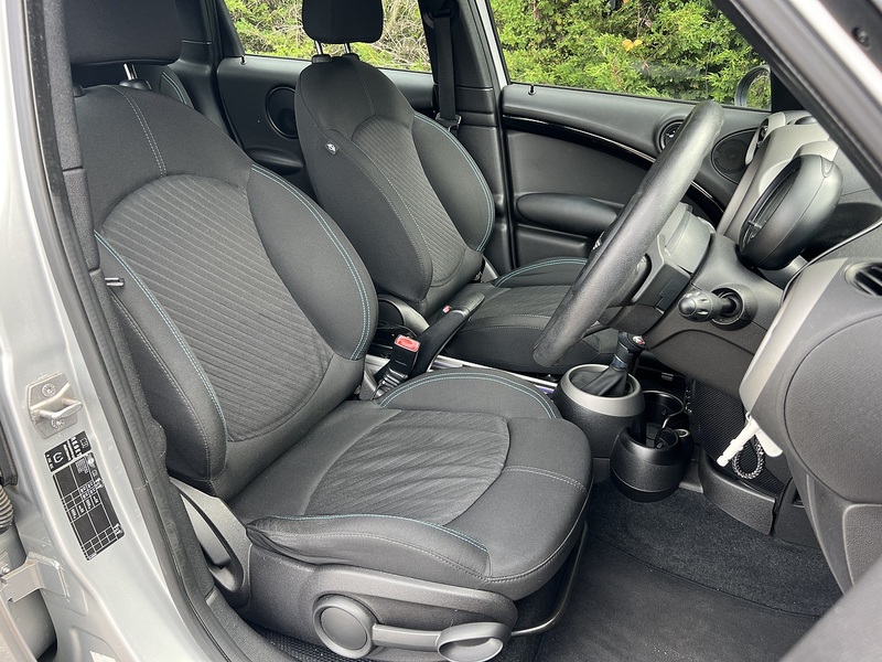 Mini Mini Countryman Cooper S - U12119