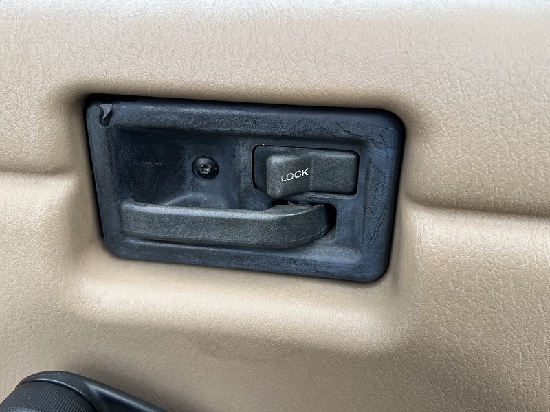 Jeep Wrangler Sahara - U12120