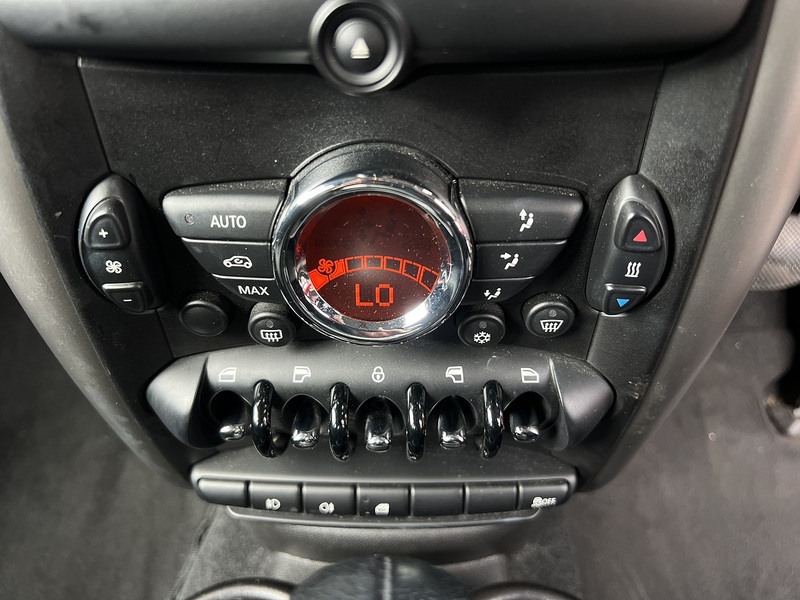 Mini Mini Countryman One - U12121
