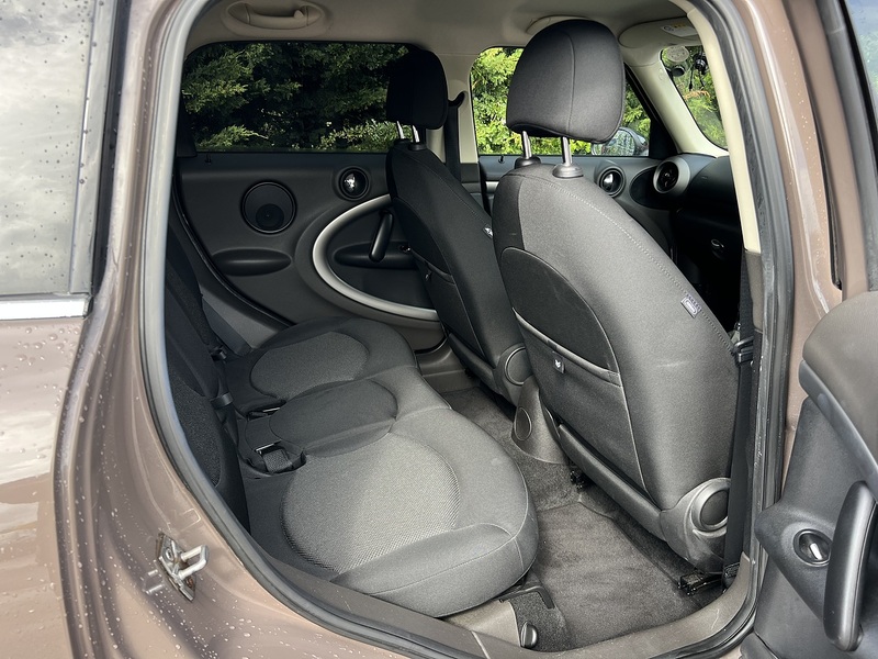 Mini Mini Countryman One - U12121