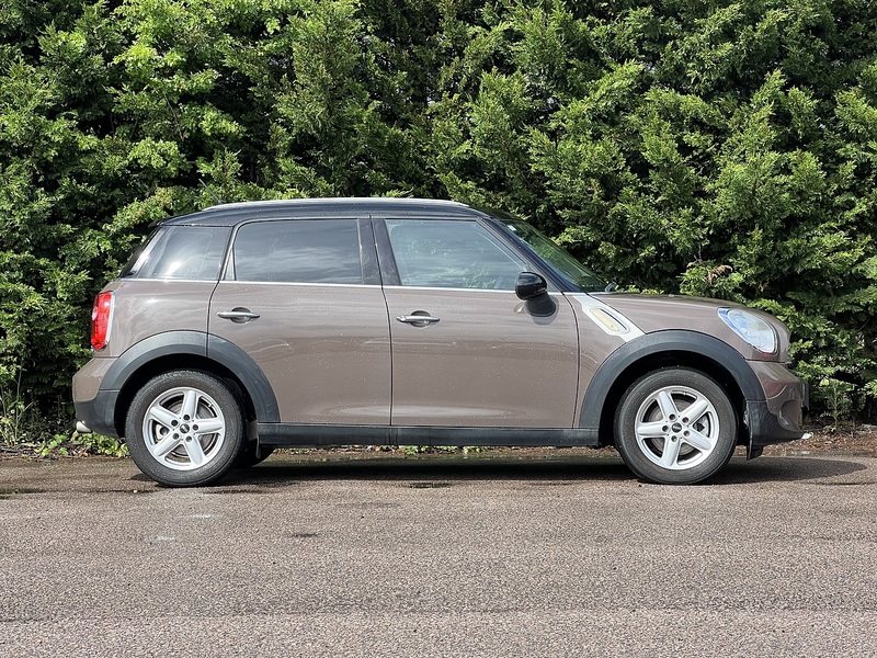 Mini Mini Countryman One - U12121