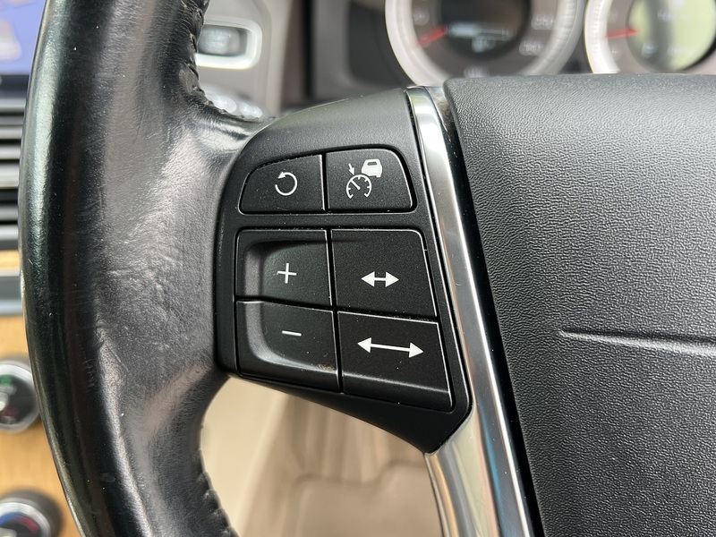 Volvo Xc60 T6 Se Premium Awd - U12122