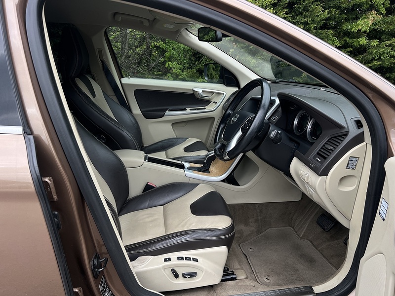 Volvo Xc60 T6 Se Premium Awd - U12122