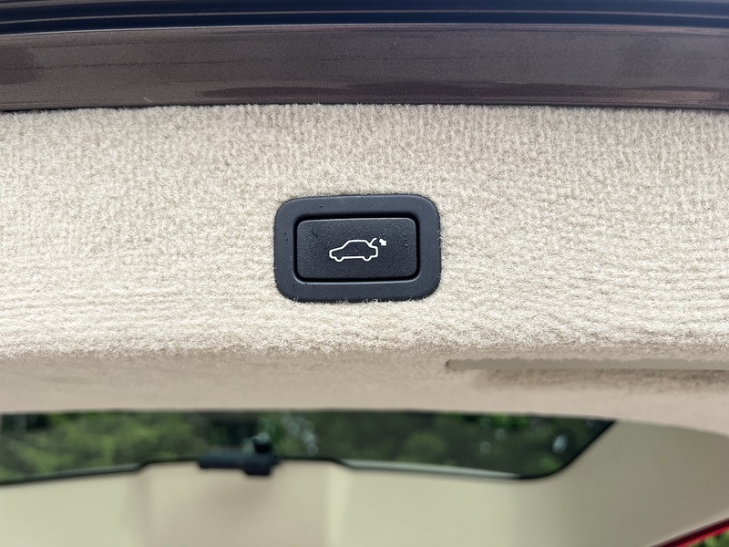Volvo V70 T5 Se Lux - U12123