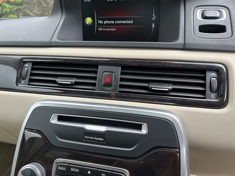 Volvo V70 T5 Se Lux - U12123