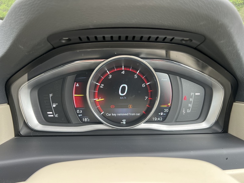 Volvo V70 T5 Se Lux - U12123