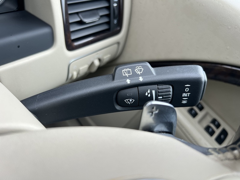 Volvo V70 T5 Se Lux - U12123