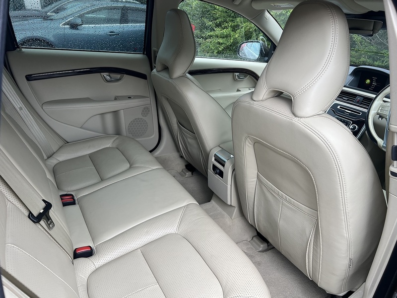 Volvo V70 T5 Se Lux - U12123