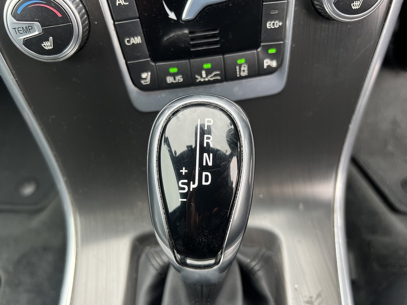 Volvo Xc60 D4 Se Lux - U12125