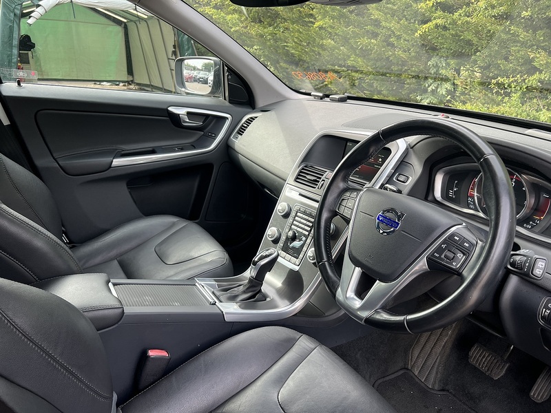 Volvo Xc60 D4 Se Lux - U12128