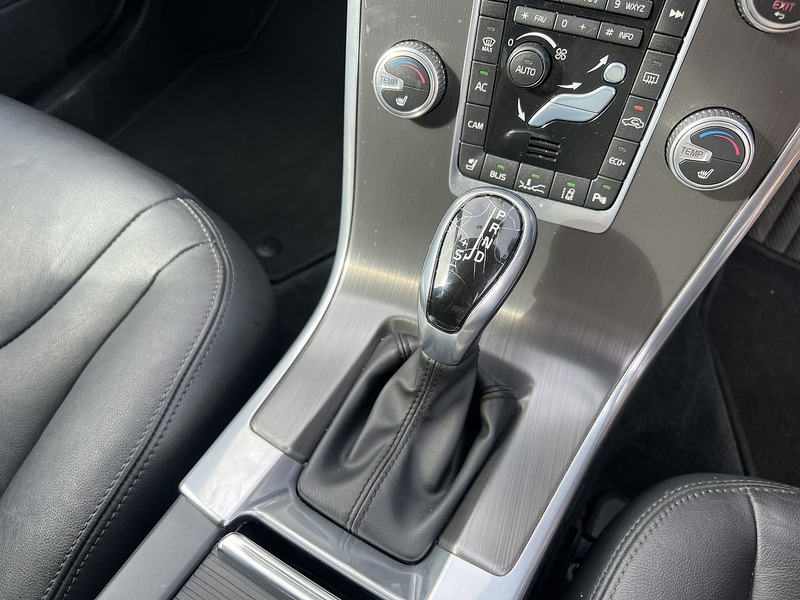 Volvo Xc60 D4 Se Lux - U12128