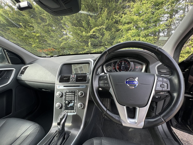 Volvo Xc60 D4 Se Lux - U12128
