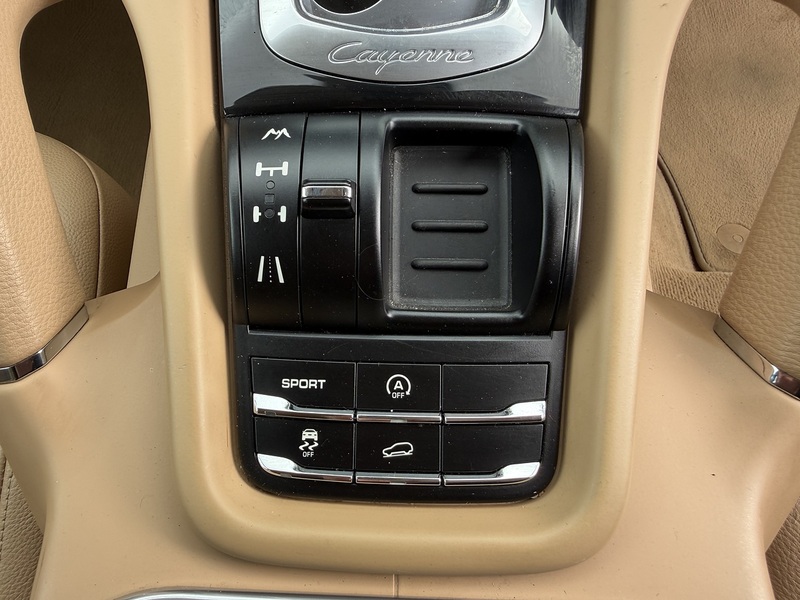 Porsche Cayenne V6 Tiptronic - U12130