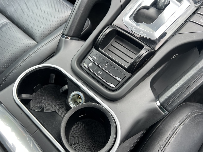 Porsche Cayenne S Hybrid - U12133