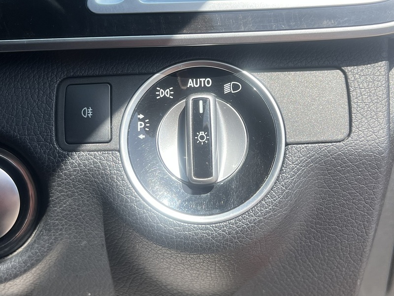 Mercedes-Benz E Class E250 Amg Line - U12134