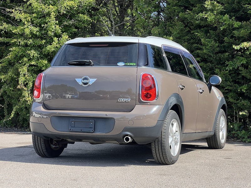 Mini Mini Countryman Cooper - U12136